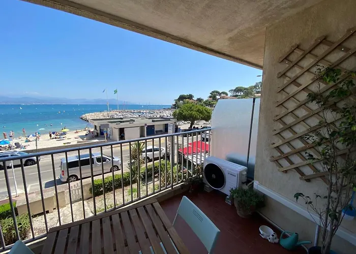 06at1 - Cosy Seaside In An Ideal Location شقة *