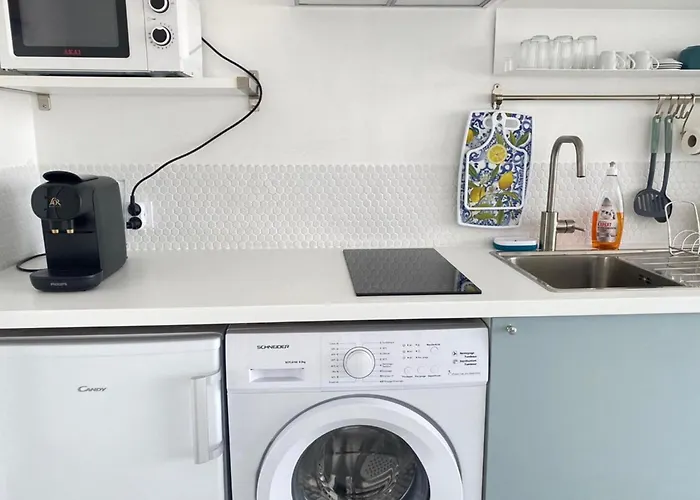 06at1 - Cosy Seaside In An Ideal Location *