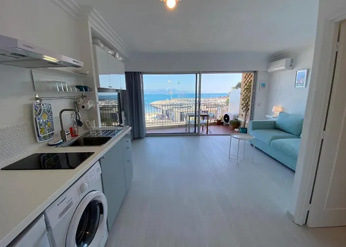 06at1 - Cosy Seaside In An Ideal Location Apartment
