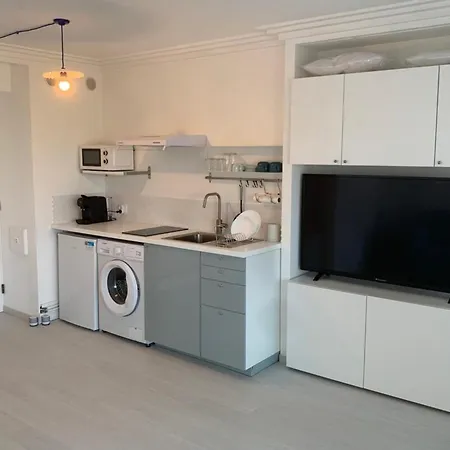 06at1 - Cosy Seaside In An Ideal Location Daire Antibes