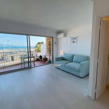 06at1 - Cosy Seaside In An Ideal Location Antibes