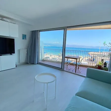 06at1 - Cosy Seaside In An Ideal Location