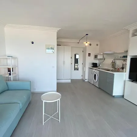 Apartment 06at1 - Cosy Seaside In An Ideal Location