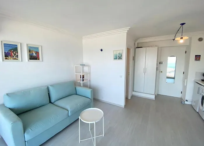 06at1 - Cosy Seaside In An Ideal Location *